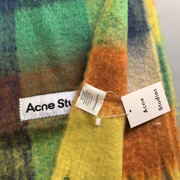 Acne Studios scarf - Picture 4 of 4